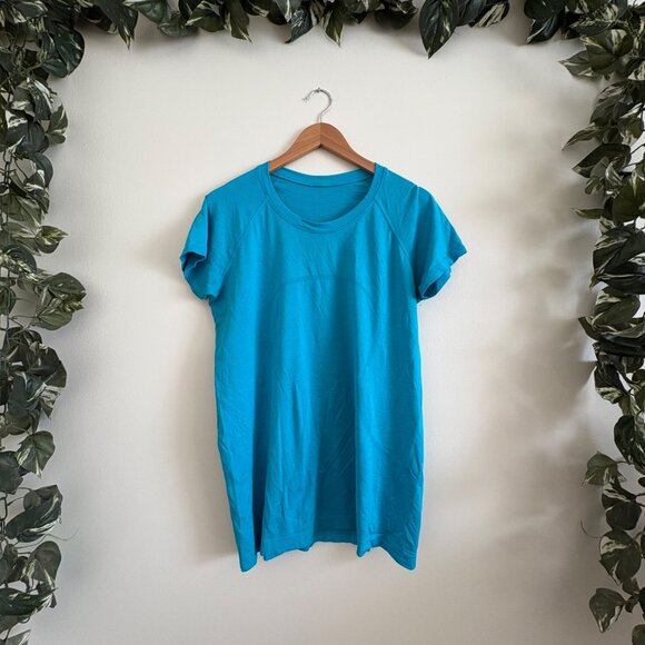 Lululemon Athletic Swiftly Tech Short Sleeve Shirt 2.0 Blue Women’s Size 14 - Picture 1 of 6
